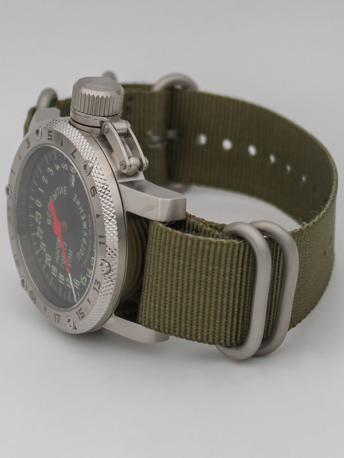 Часы Погружение / Всплытие однострелочные кварцевые (Ronda 515.24H) Q47.182.21