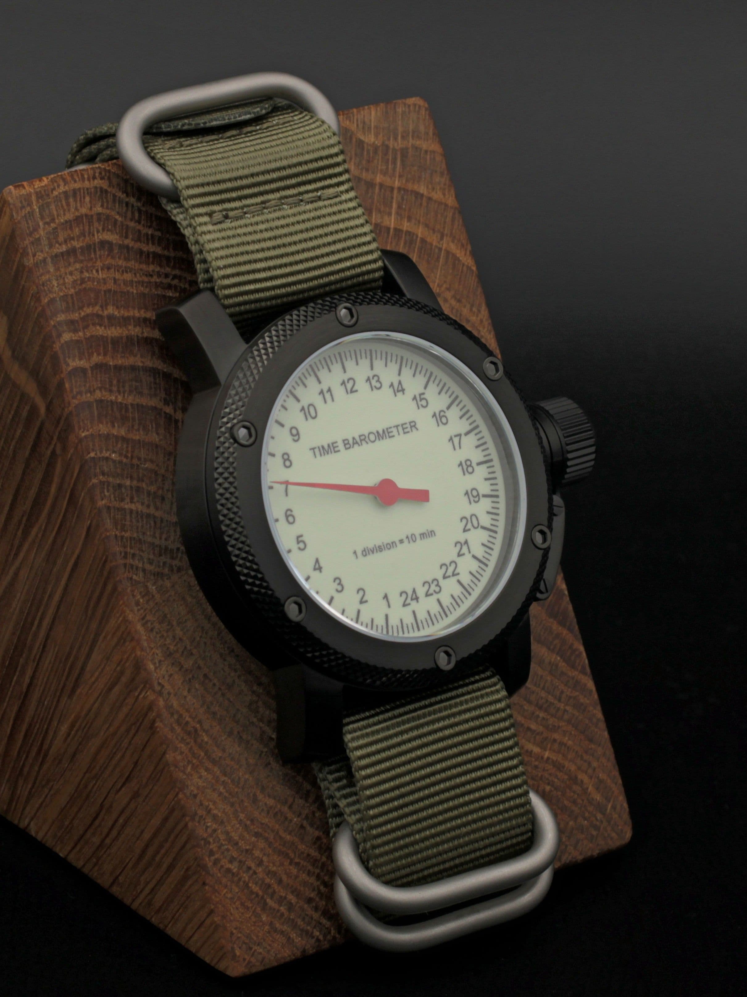 Часы Time Barometer однострелочные механические с автоподзаводом (Восток 2431) 101.600.21