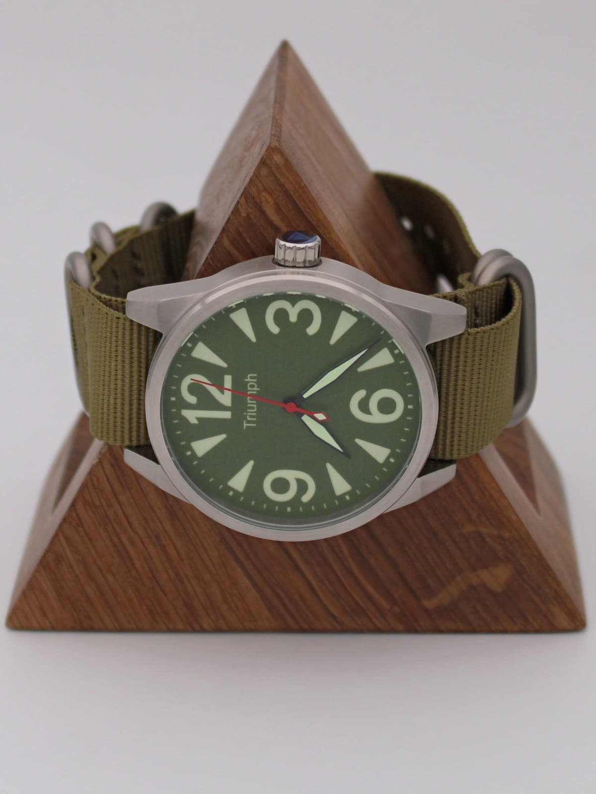 Часы Triumph механические (Ракета 2609) 21.291.21