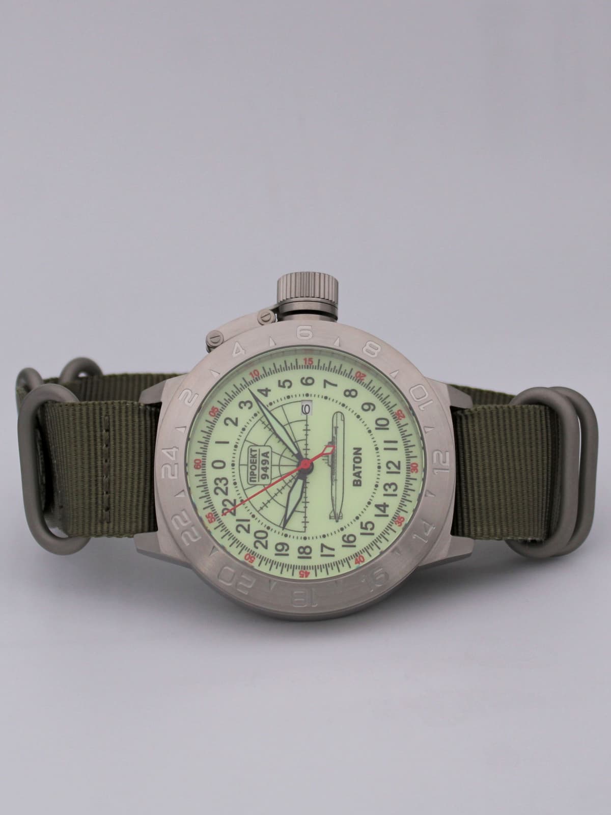 Часы 949А / Baton кварцевые (Ronda 515.24H) Q52.046.21