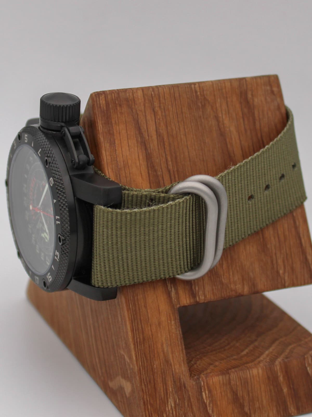 Часы Полярные / Антарктика кварцевые (Ronda 515.24H) Q147.141.21