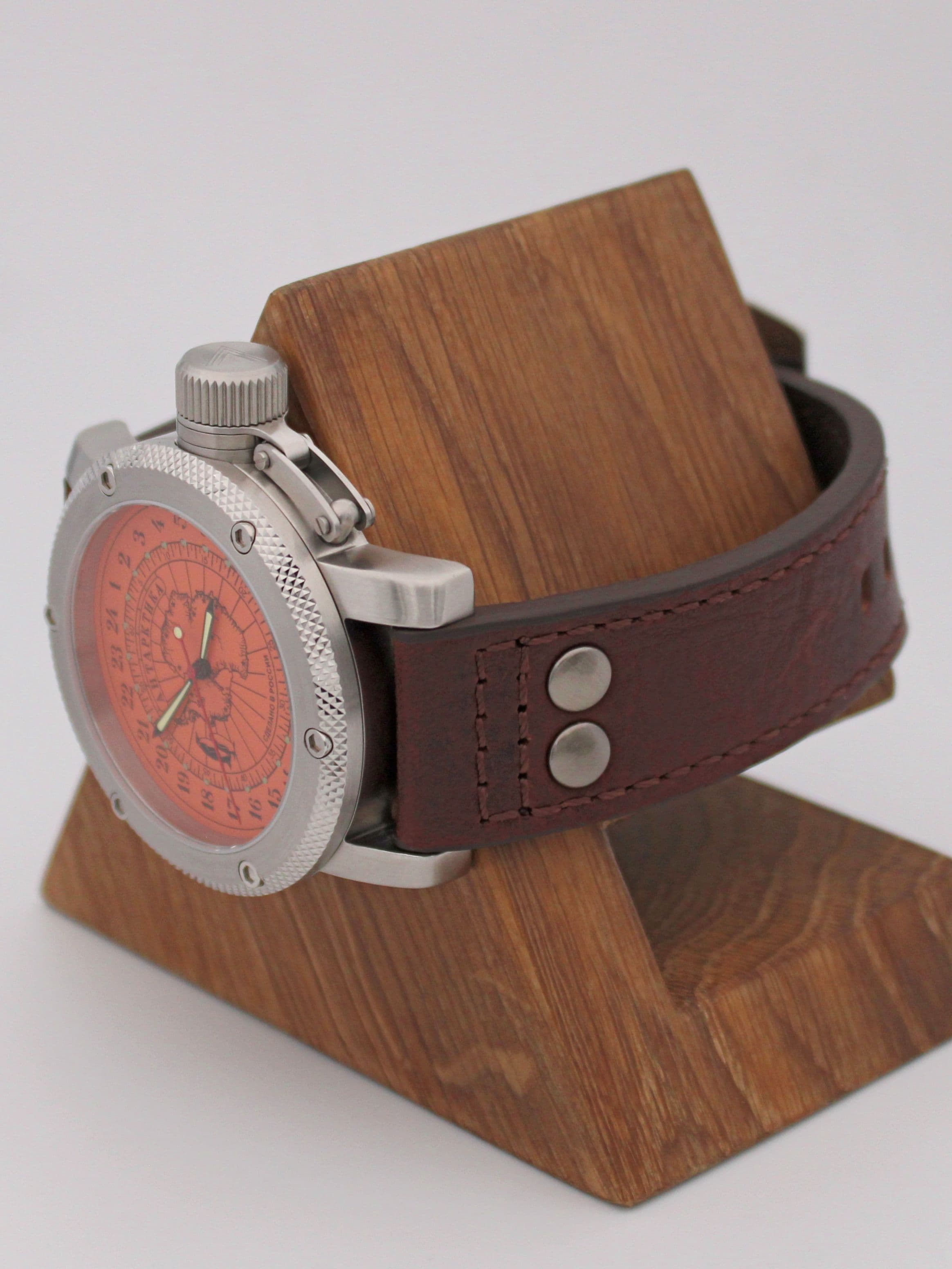 Часы Полярные / Антарктика механические с автоподзаводом (Восток 2431) 01.138.02