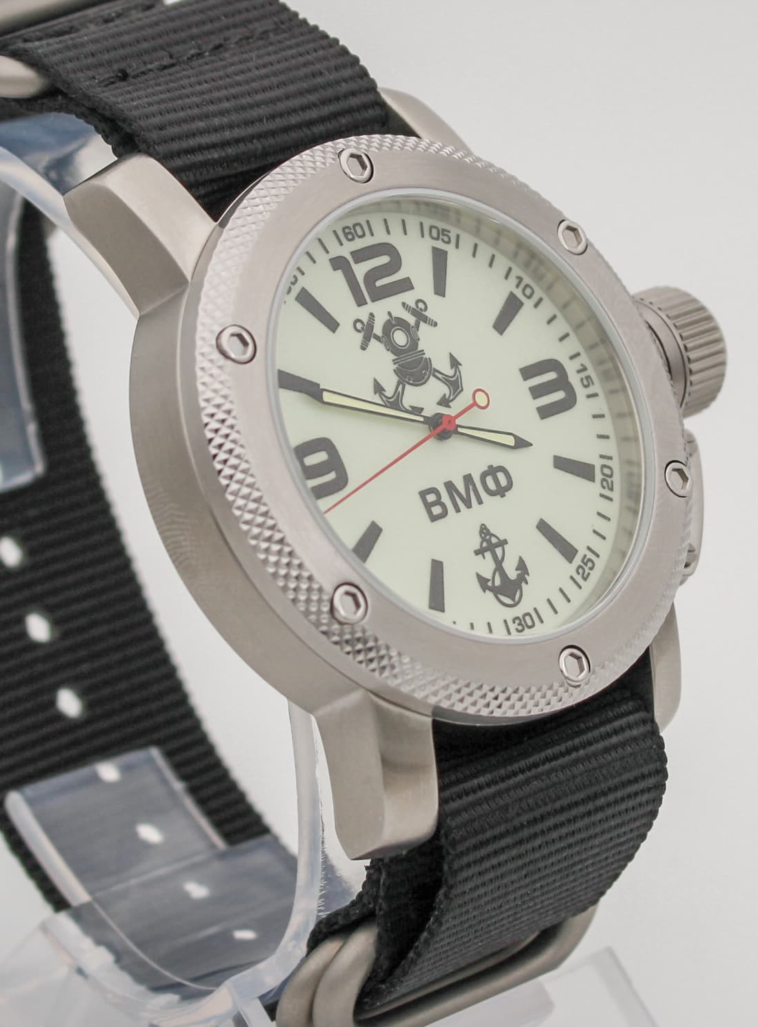 Часы ВМФ(с якорем) механизм Восток 2415.01