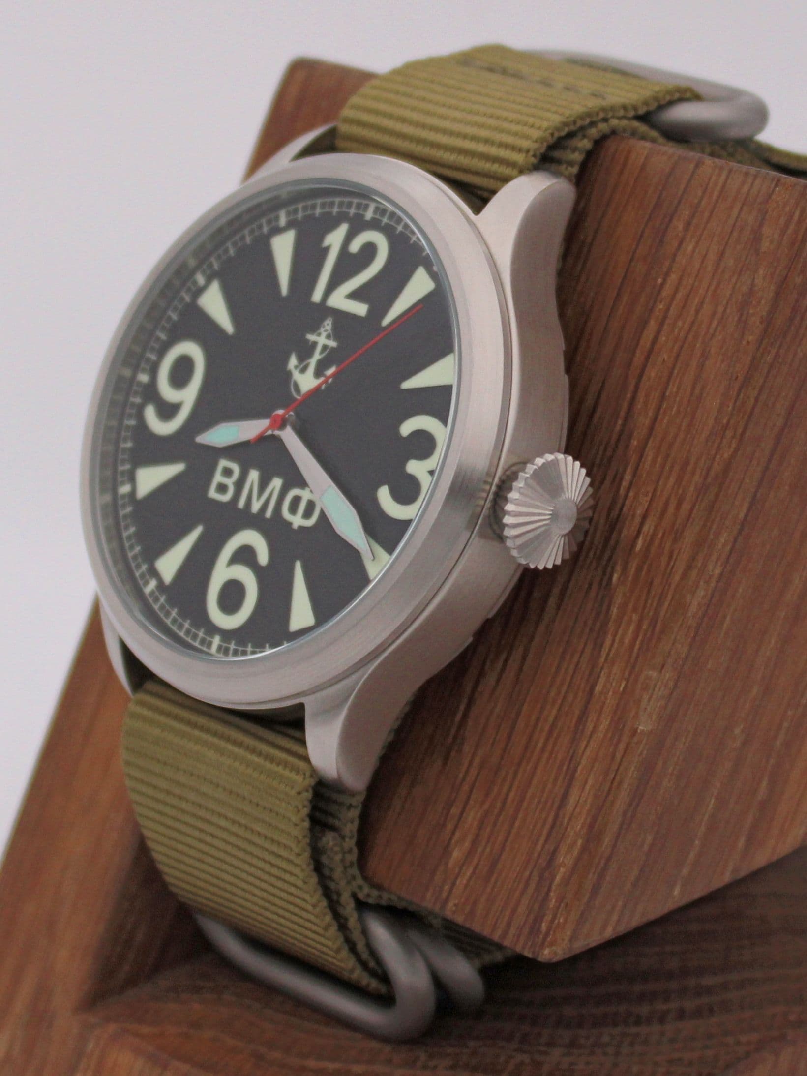 Часы ВМФ механические (Восток 2409) 11.077.21