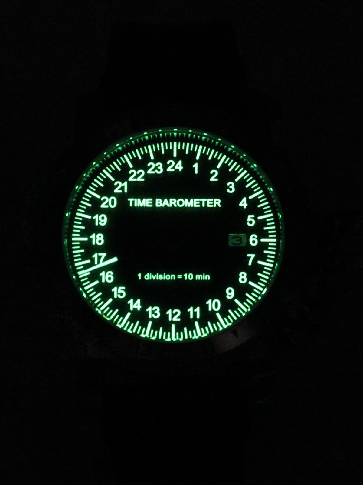 Часы Time Barometer однострелочные кварцевые (Ronda 515.24H) 47.601.21