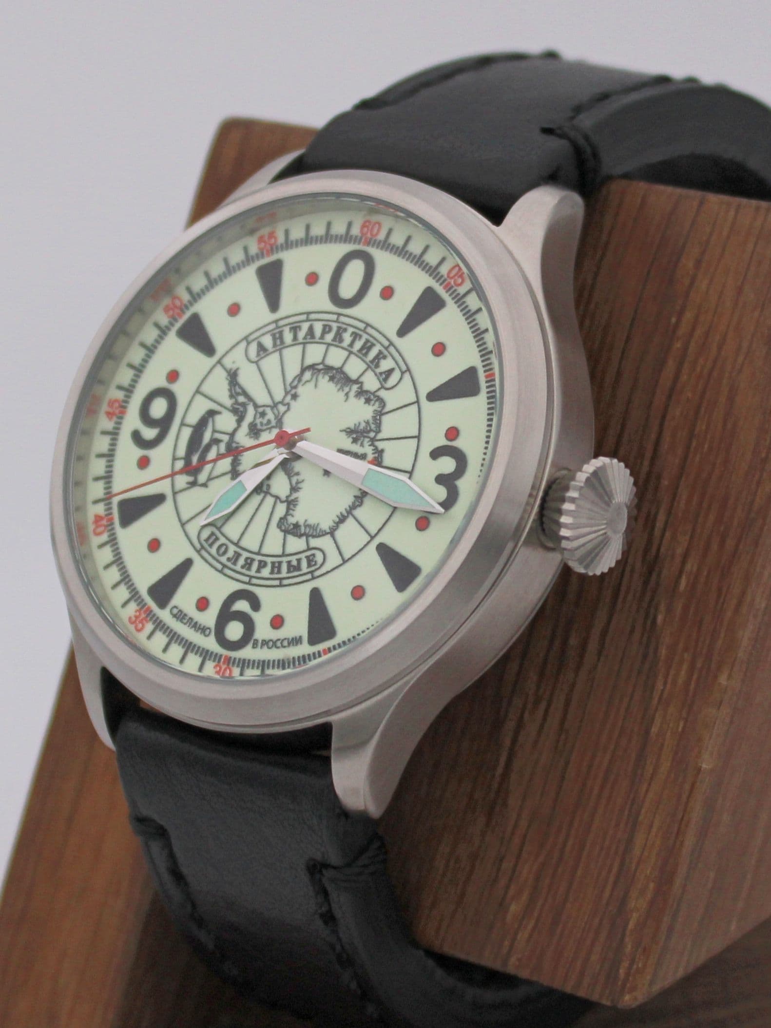 Часы Полярные "Антарктика" механические (Восток 2409) 11.530.01