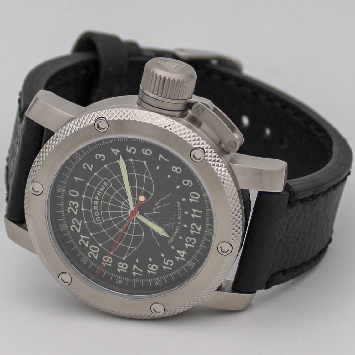 Часы Полярные (медведь) механизм Восток 2431.01