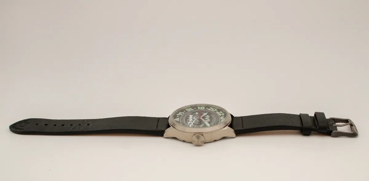 Часы Полярные "Северный Ледовитый океан" 11.228.01 механические, механизм Восток 2423 