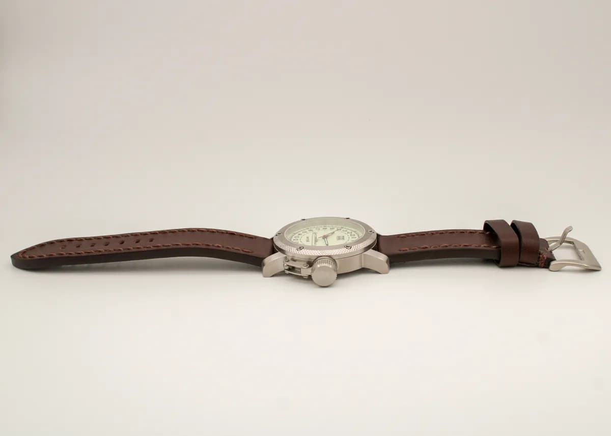 Часы наручные Проект 949А / Антей (Oscar-II) механические 046.02,  механизм Ракета 2623 Н, противоударные.