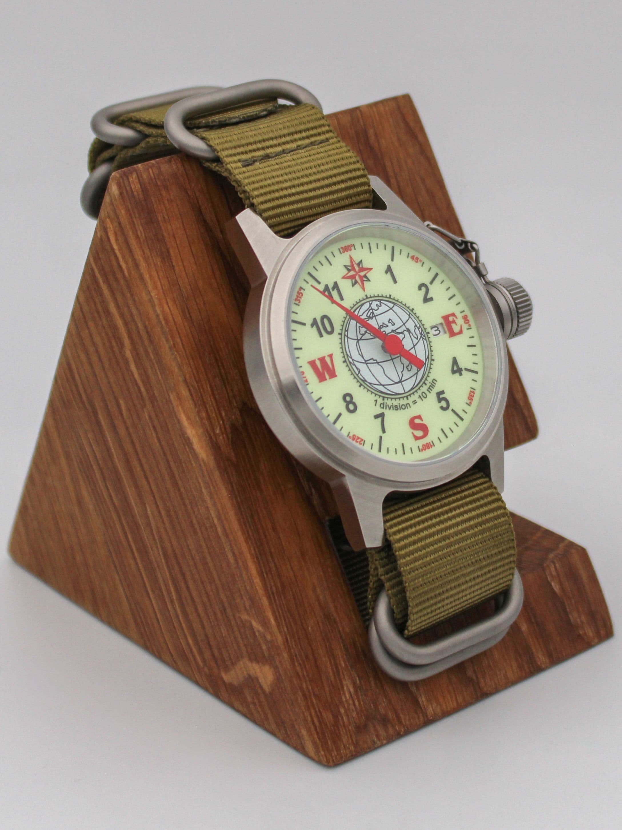 Часы Компас однострелочные механические с автоподзаводом (Seiko NH35A) 45.184.21