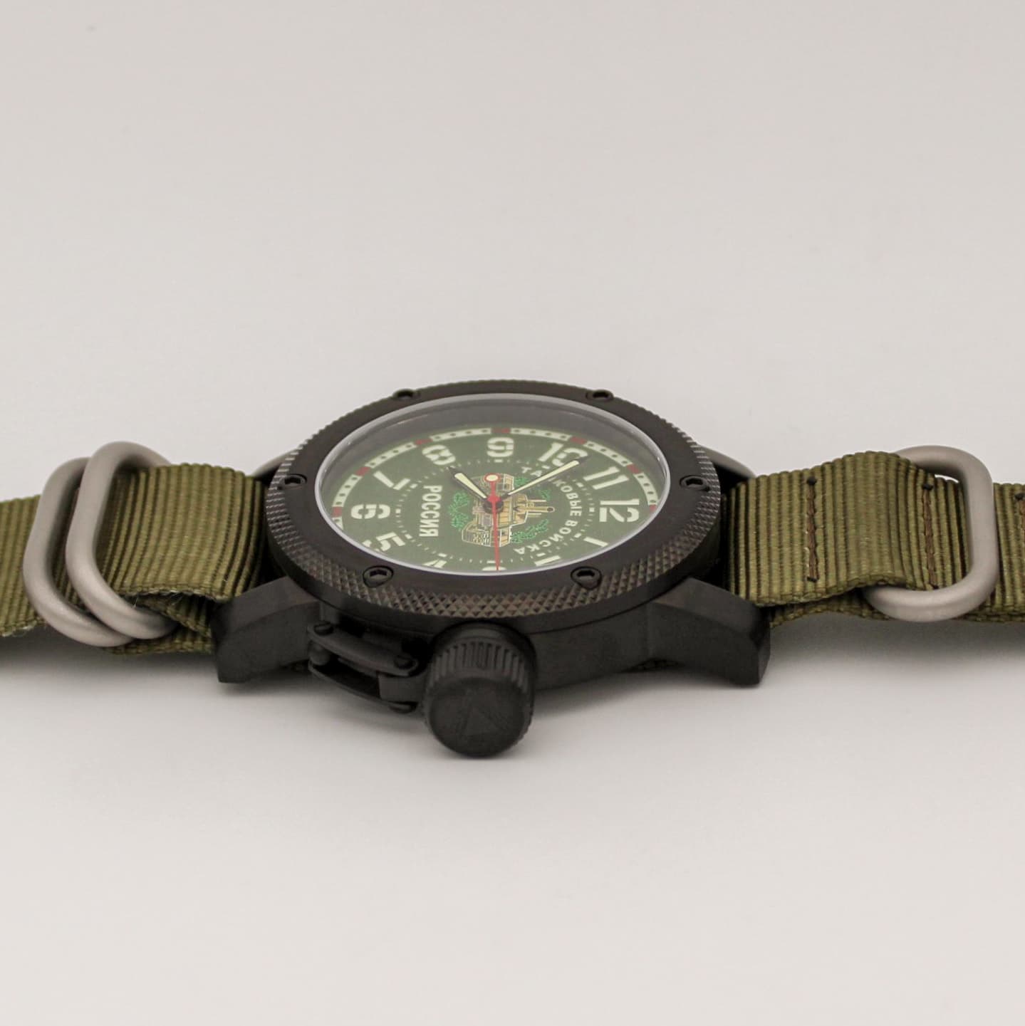 Часы Танковые войска РОССИЯ, механизм Восток 2415.01