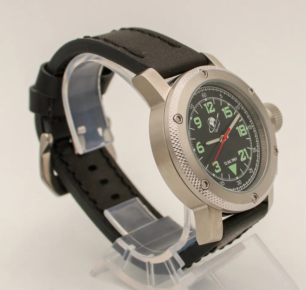 Часы "Поехали!" 114.01  механические, механизм Ракета 2623