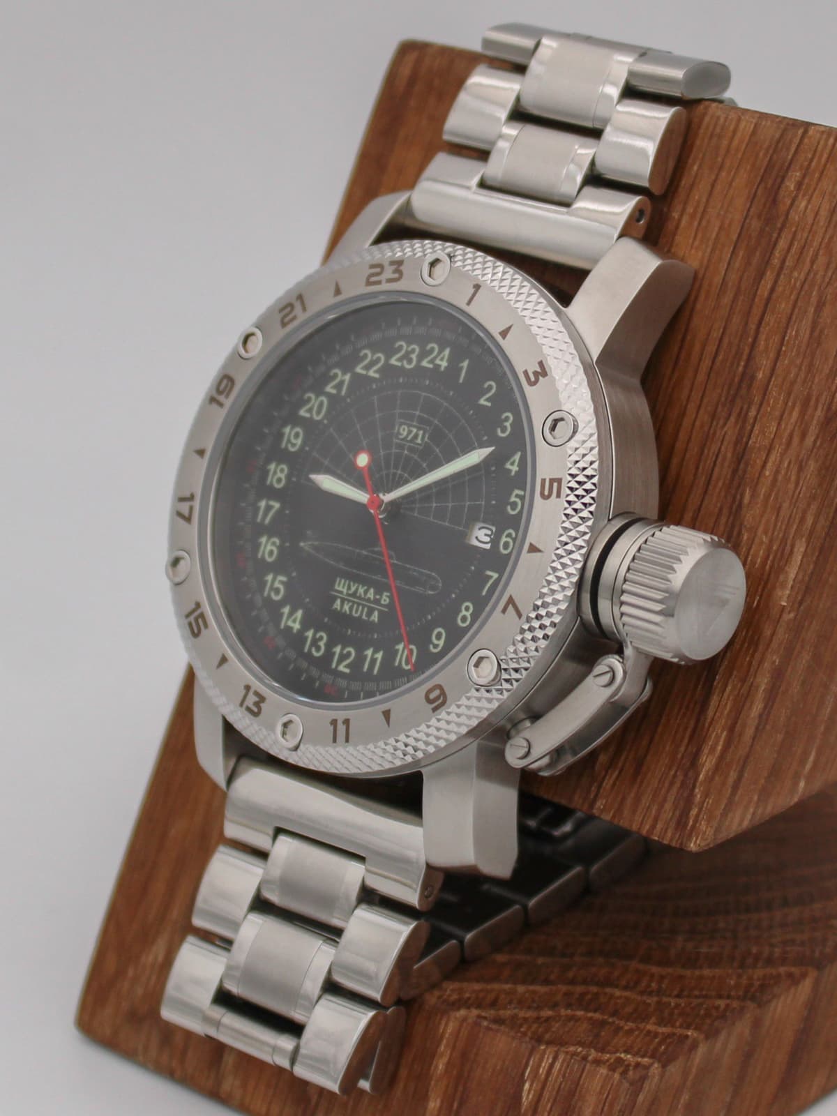 Часы 971 / Щука-Б (Akula) кварцевые (Ronda 515.24H) Q47.063.2