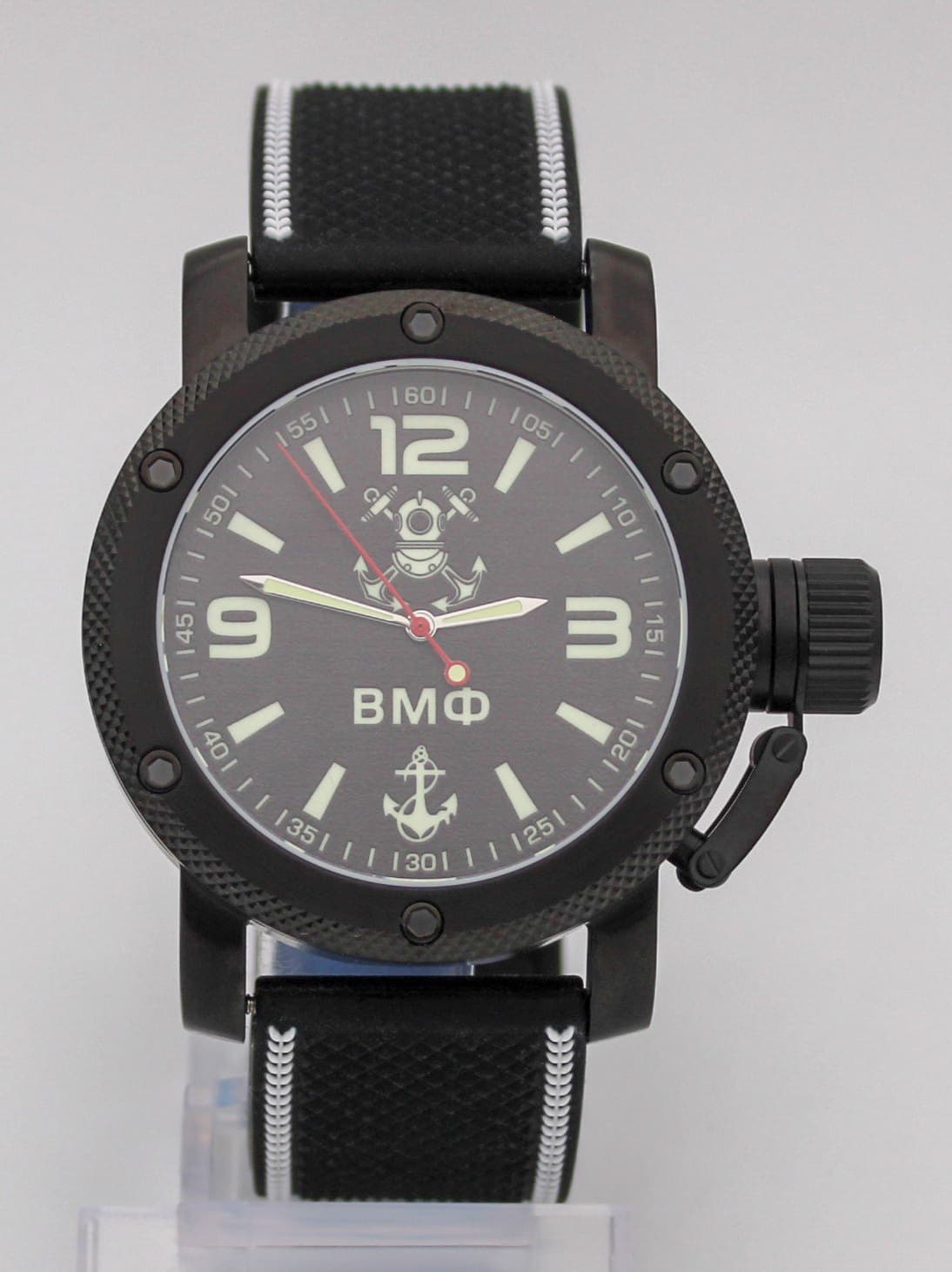 Часы ВМФ(с якорем) механизм Восток 2415.01