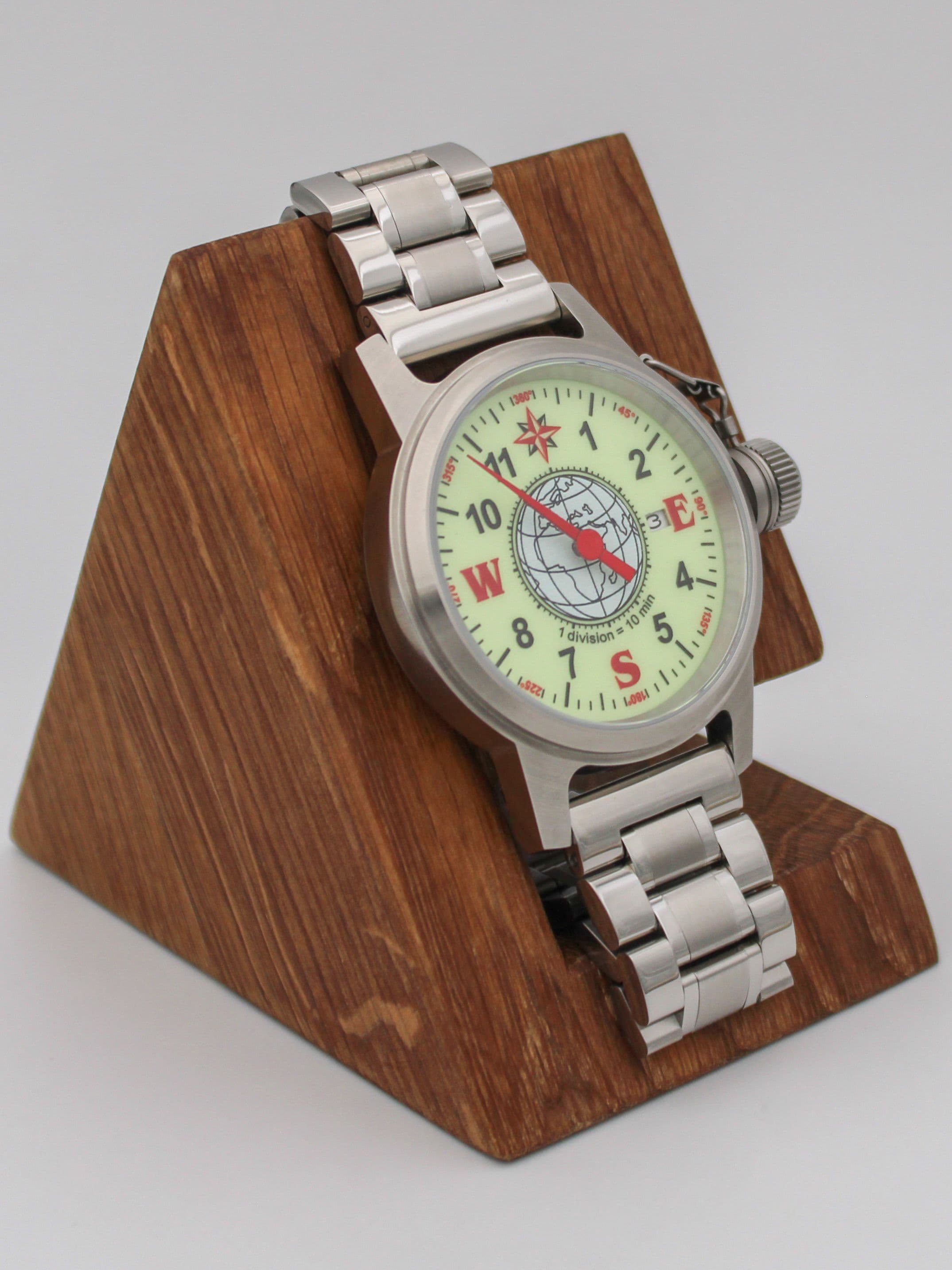 Часы Компас однострелочные механические с автоподзаводом (Seiko NH35A) 45.184.2