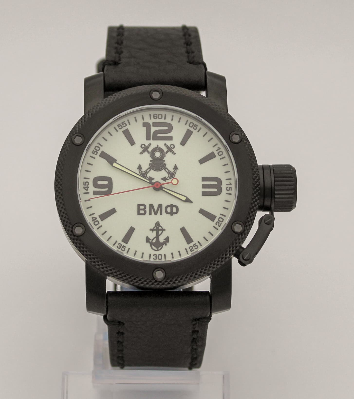 Часы ВМФ(с якорем) механизм Восток 2415.01