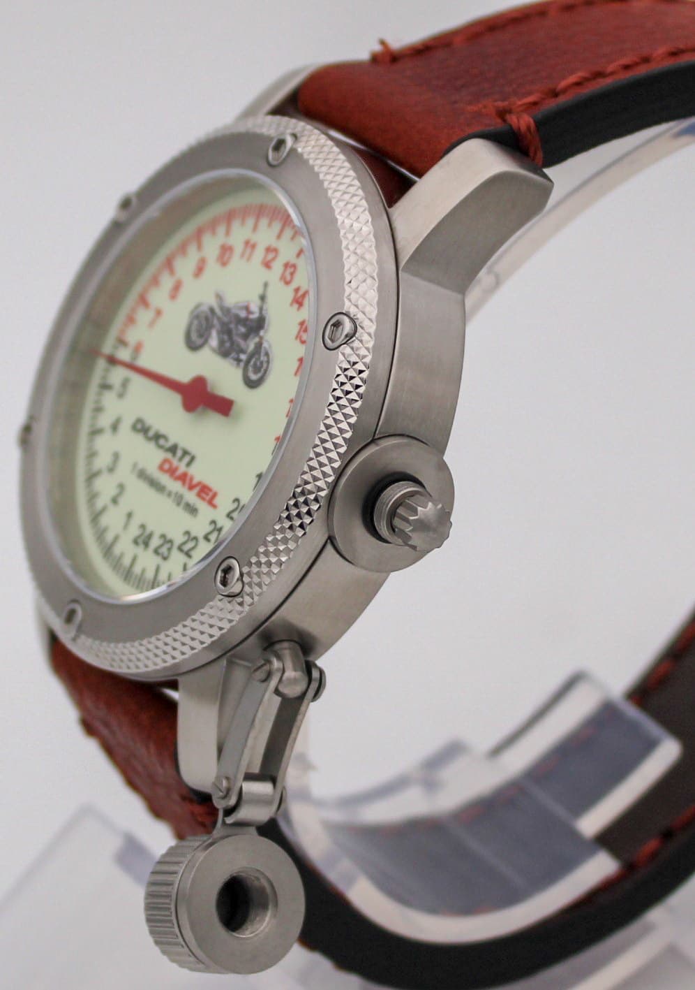 Часы DUCATI DIAVEL (мотоцикл) механизм Восток 2431.01