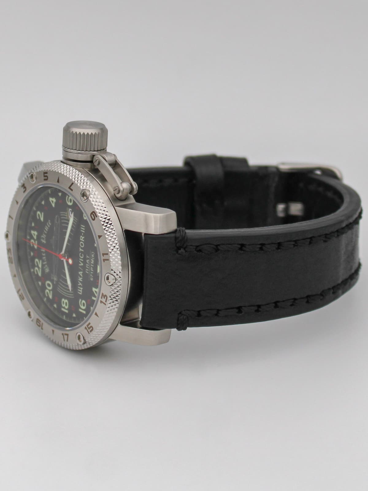 Часы 671 / Щука (Black Prince) кварцевые (Ronda 515.24H) Q47.068.01