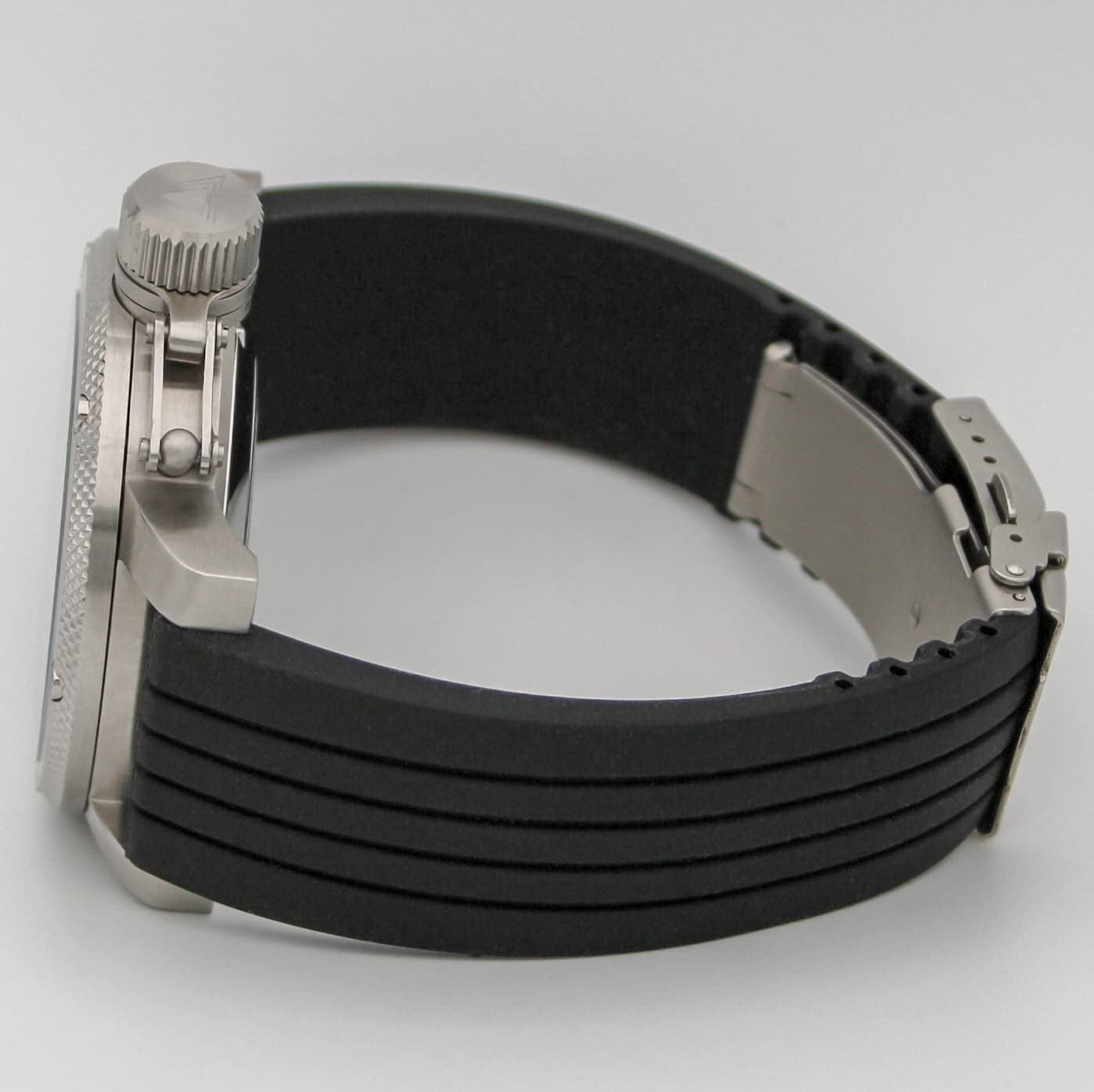 Часы ВМФ(с якорем) механизм Восток 2415.01