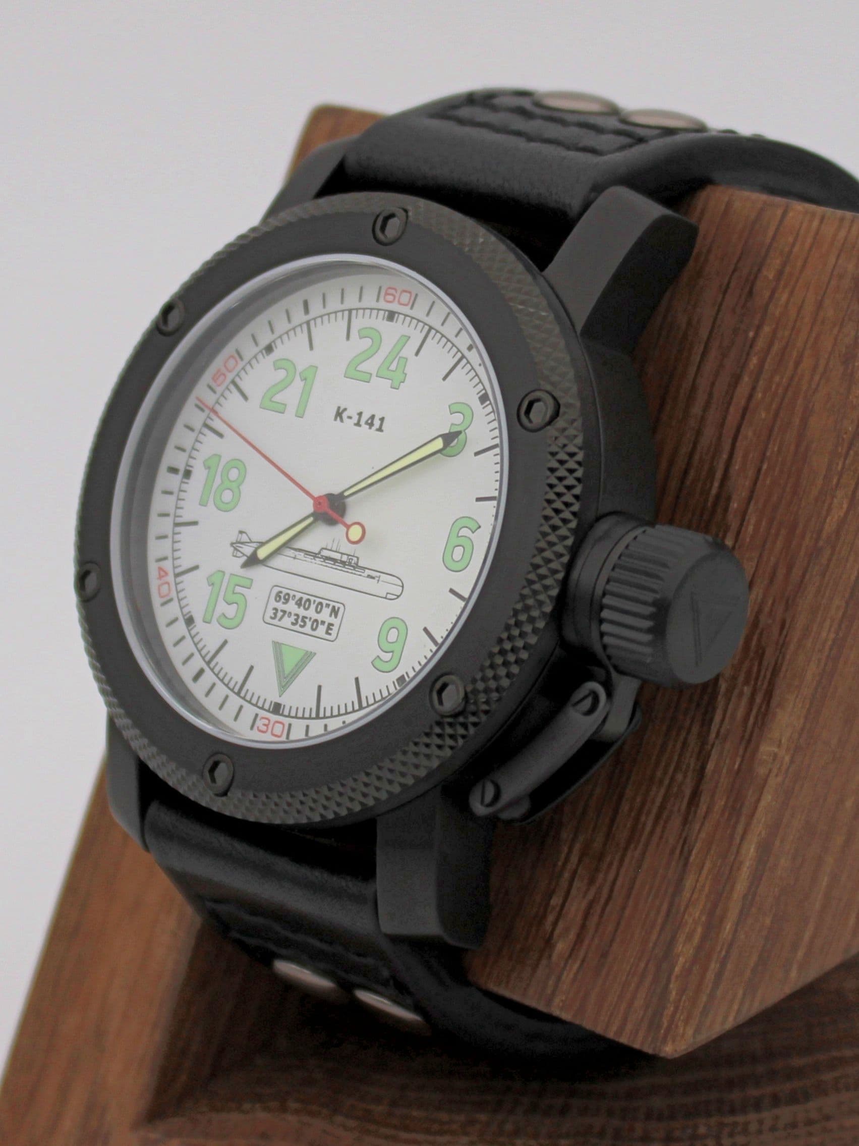 Часы К-141 / Курск (Oscar-II) механические (Ракета 2623) 103.086.01