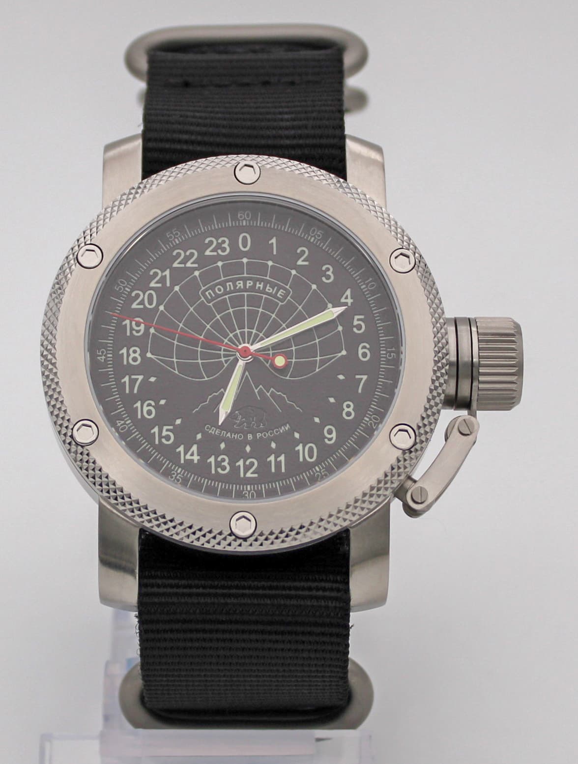 Часы Полярные (медведь) механизм Восток 2431.01