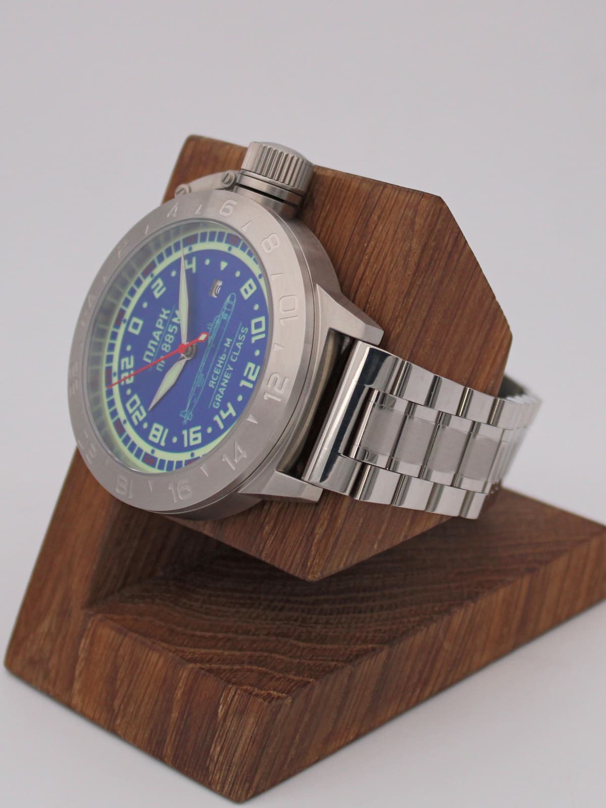 Часы ПЛАРК 885М Ясень-М (Graney class) кварцевые (Ronda 515.24H) Q52.195.2