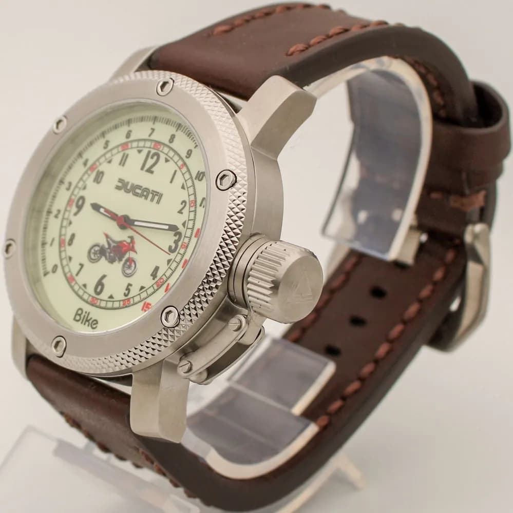 Часы Ducati  237.02 механические, механизм Ракета 2609