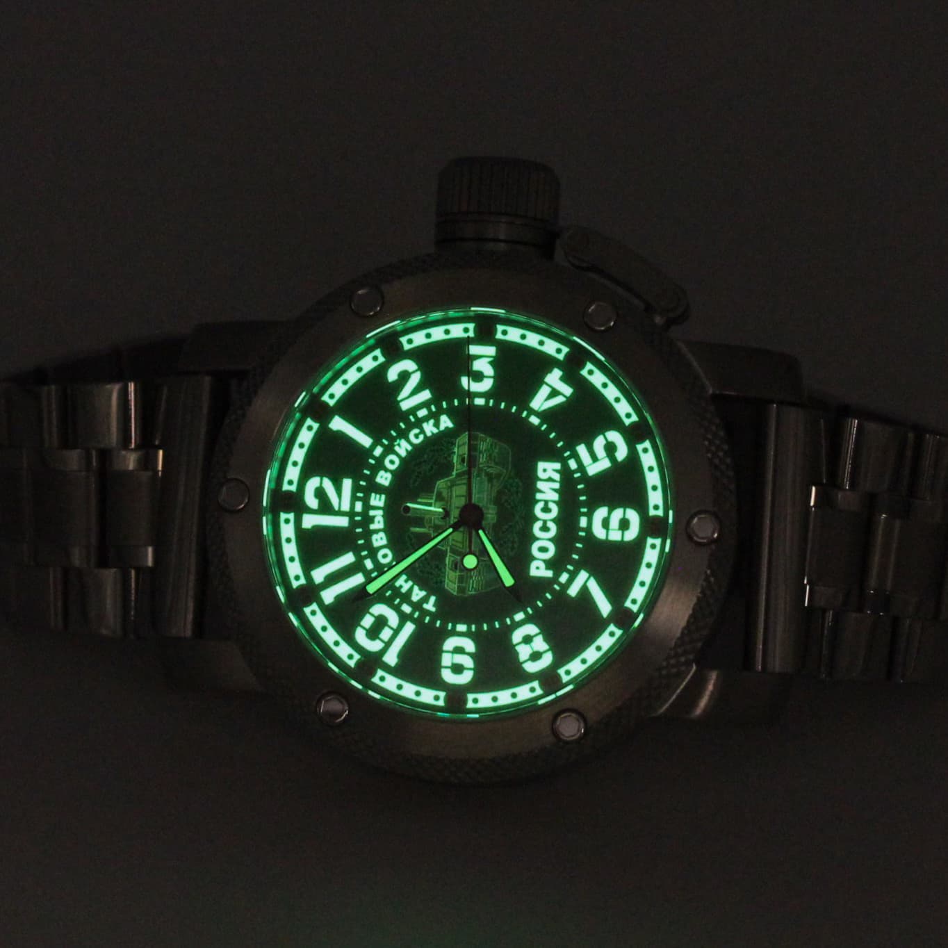 Часы Танковые войска РОССИЯ, механизм Восток 2415.01