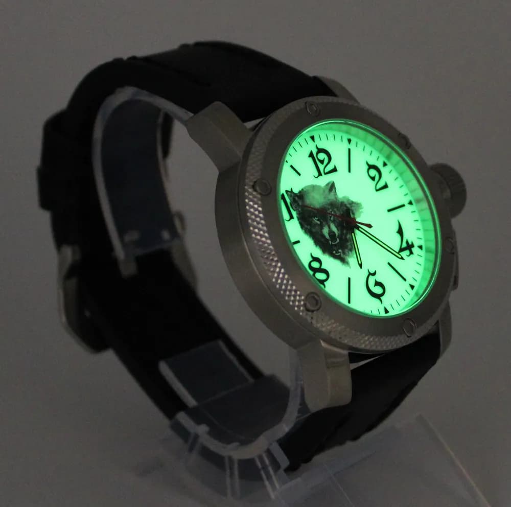 Часы Волк 305,01 механические, механизм Ракета 2609НА