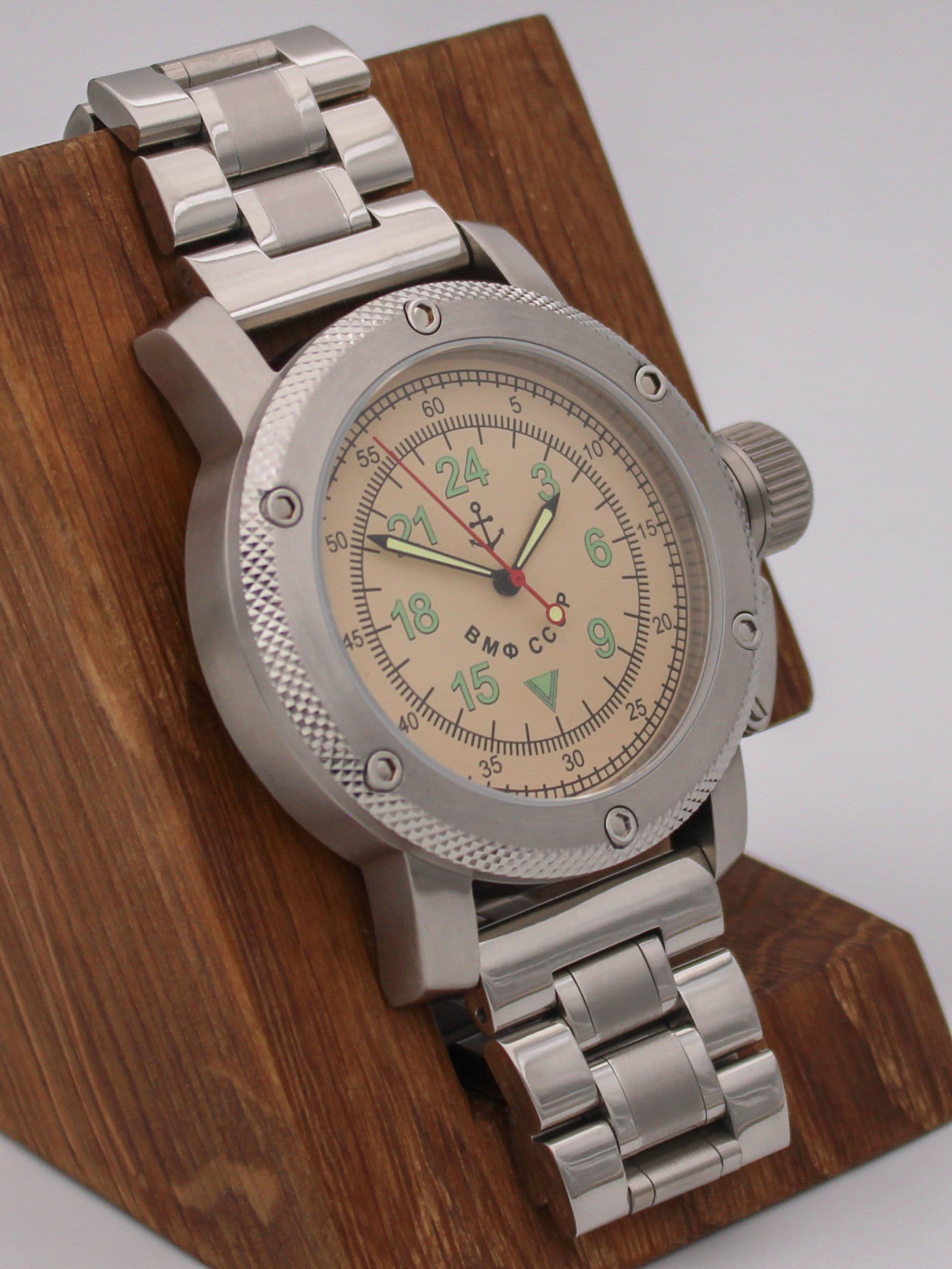 Часы ВМФ СССР механические с автоподзаводом (Восток 2431) 01.012.2
