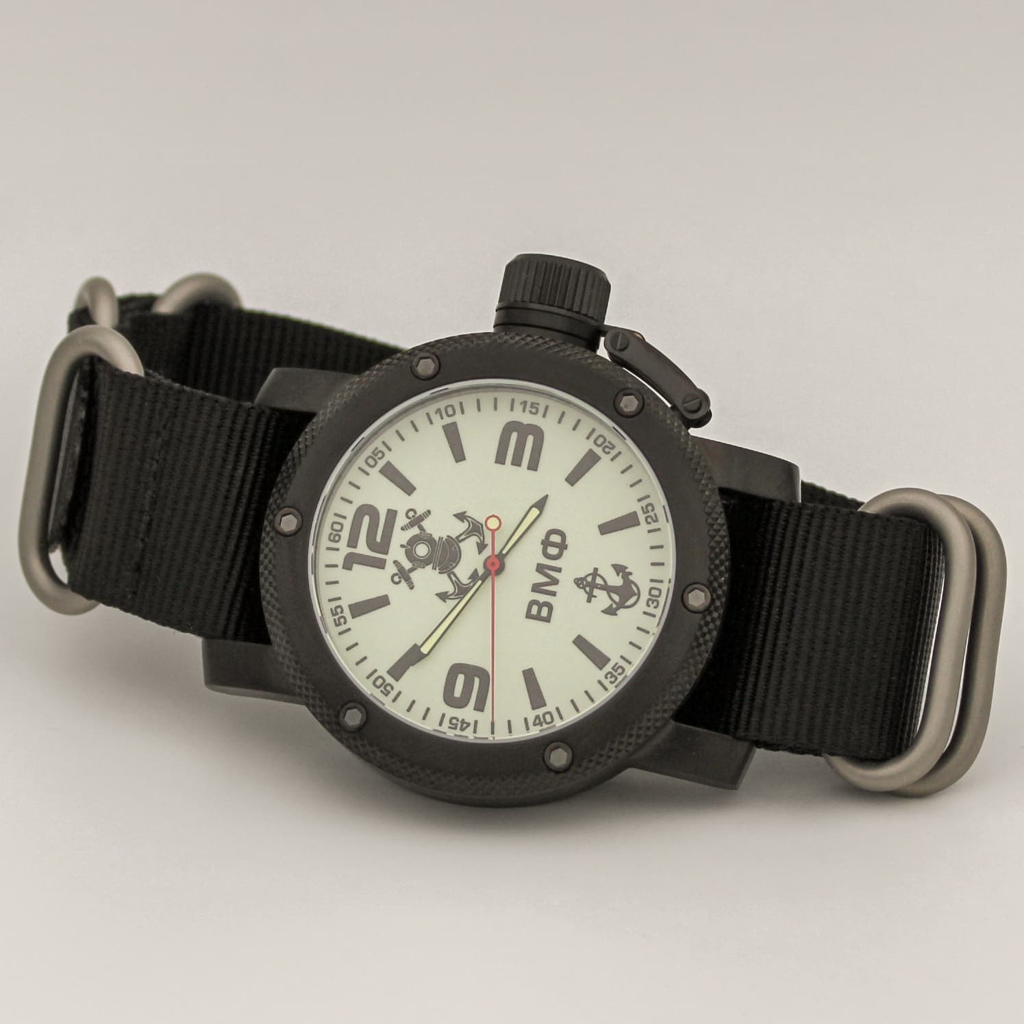 Часы ВМФ(с якорем) механизм Восток 2415.01