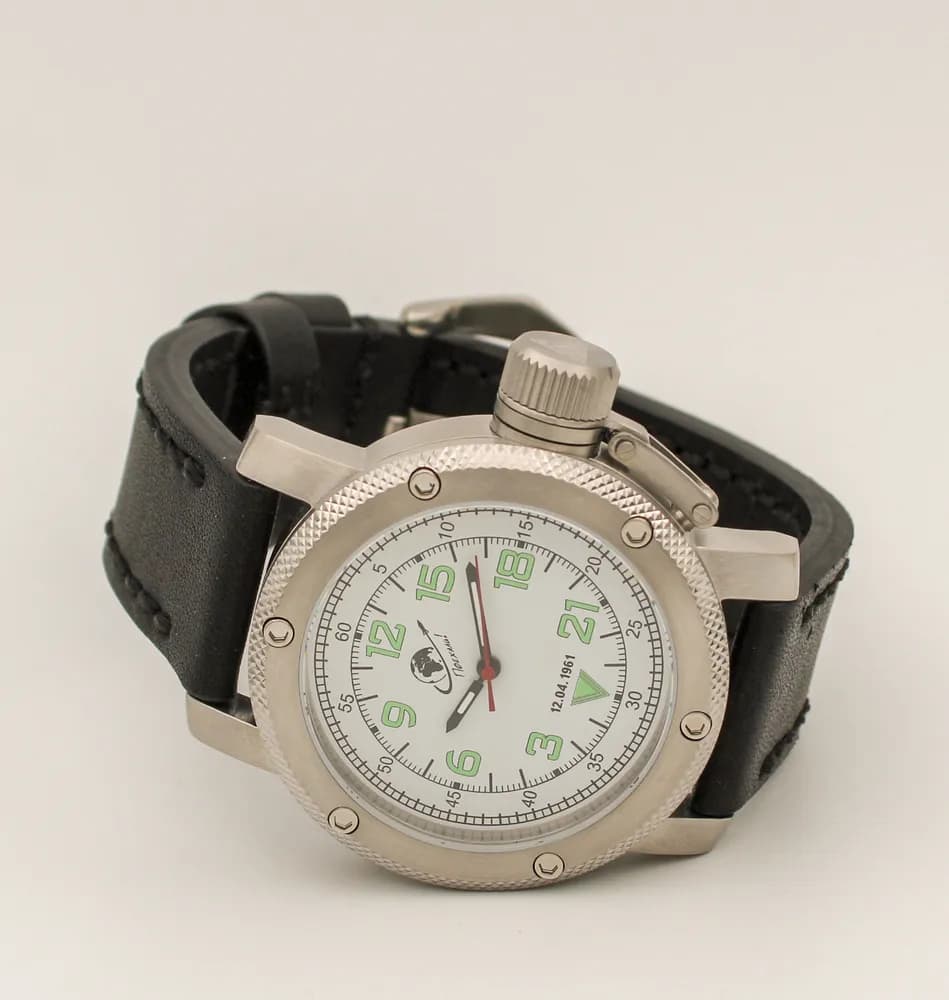 Часы "Поехали!" 111.01 механические, механизм Ракета 2623