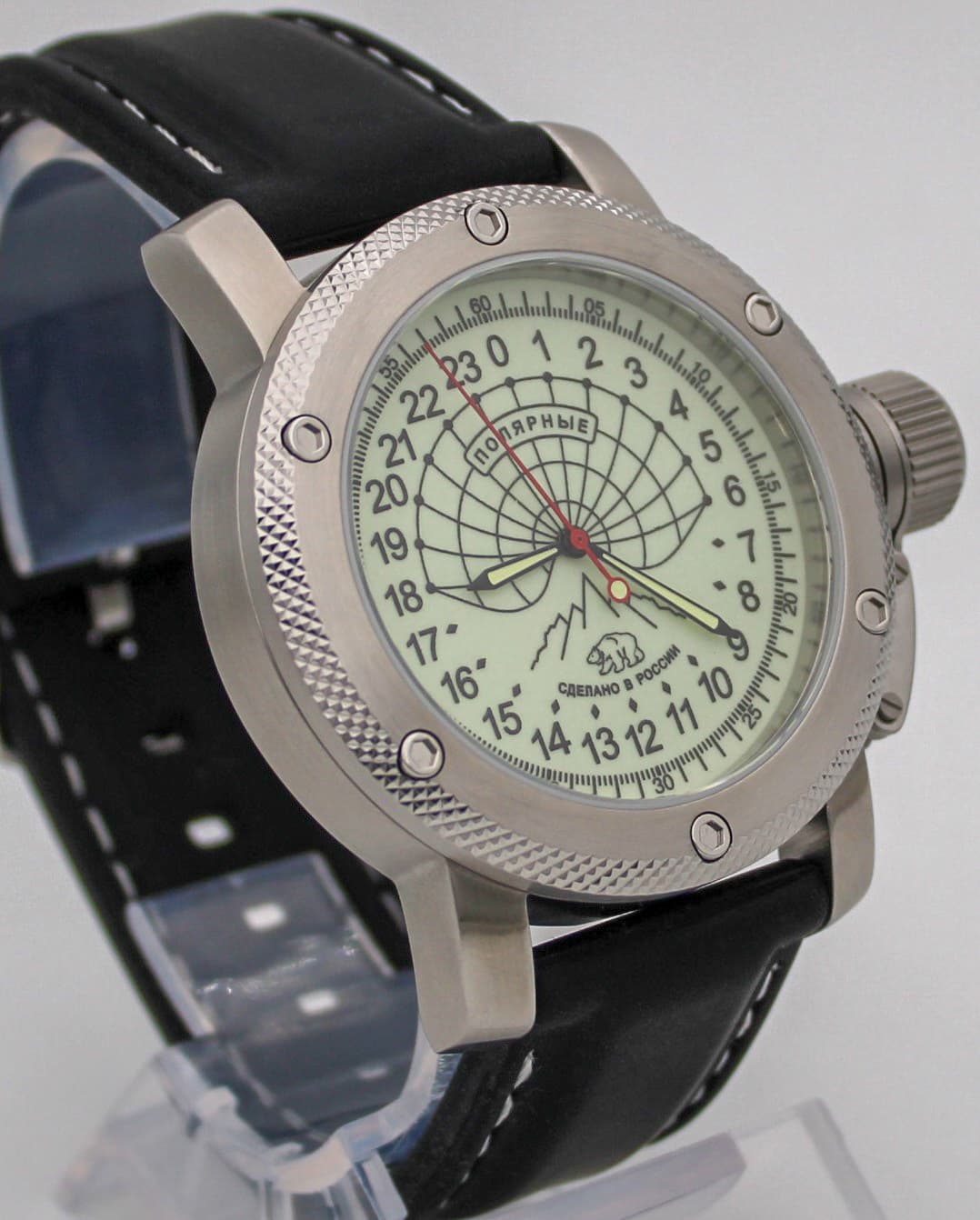 Часы Полярные (медведь) механизм Восток 2431.01