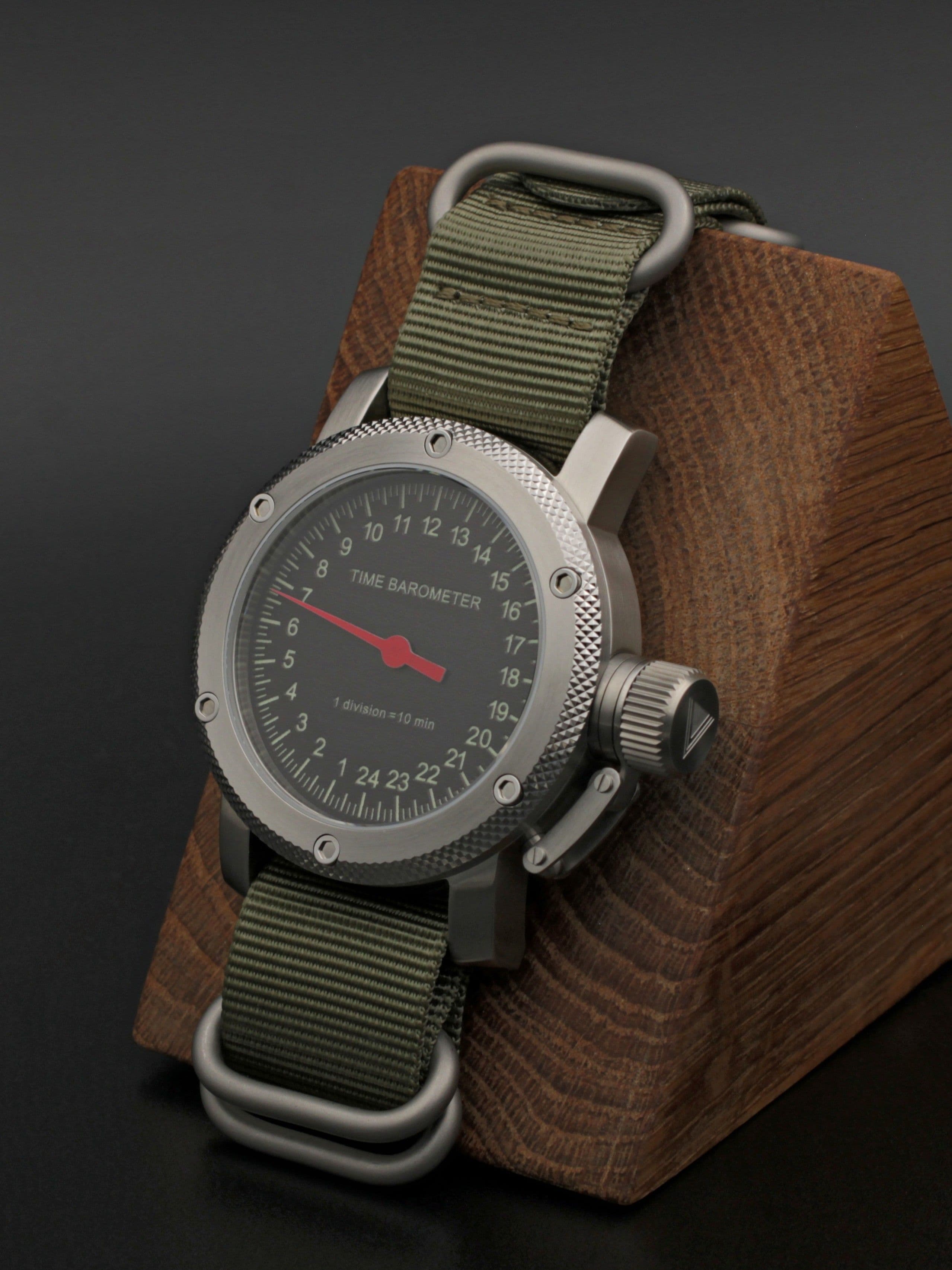 Часы Time Barometer однострелочные механические с автоподзаводом (Восток 2431) 01.601.21