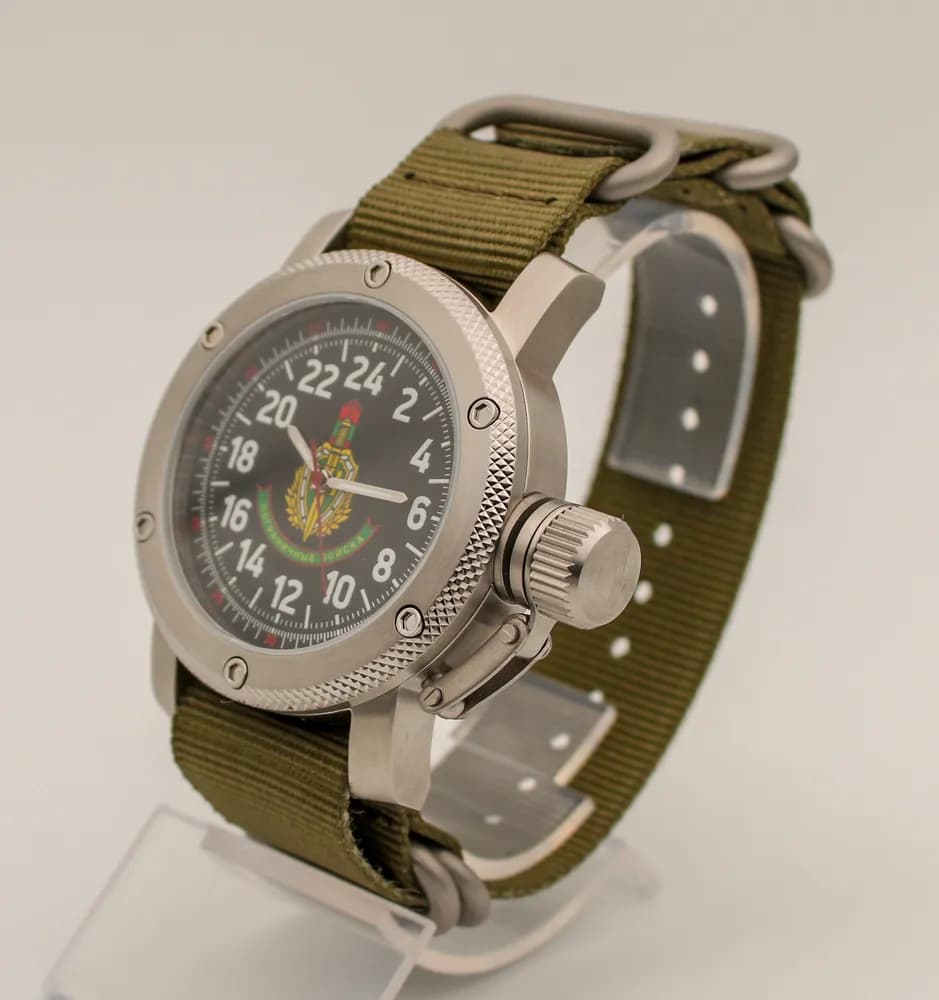 Часы наручные Погранвойска 174.21, механические, механизм Ракета 2623