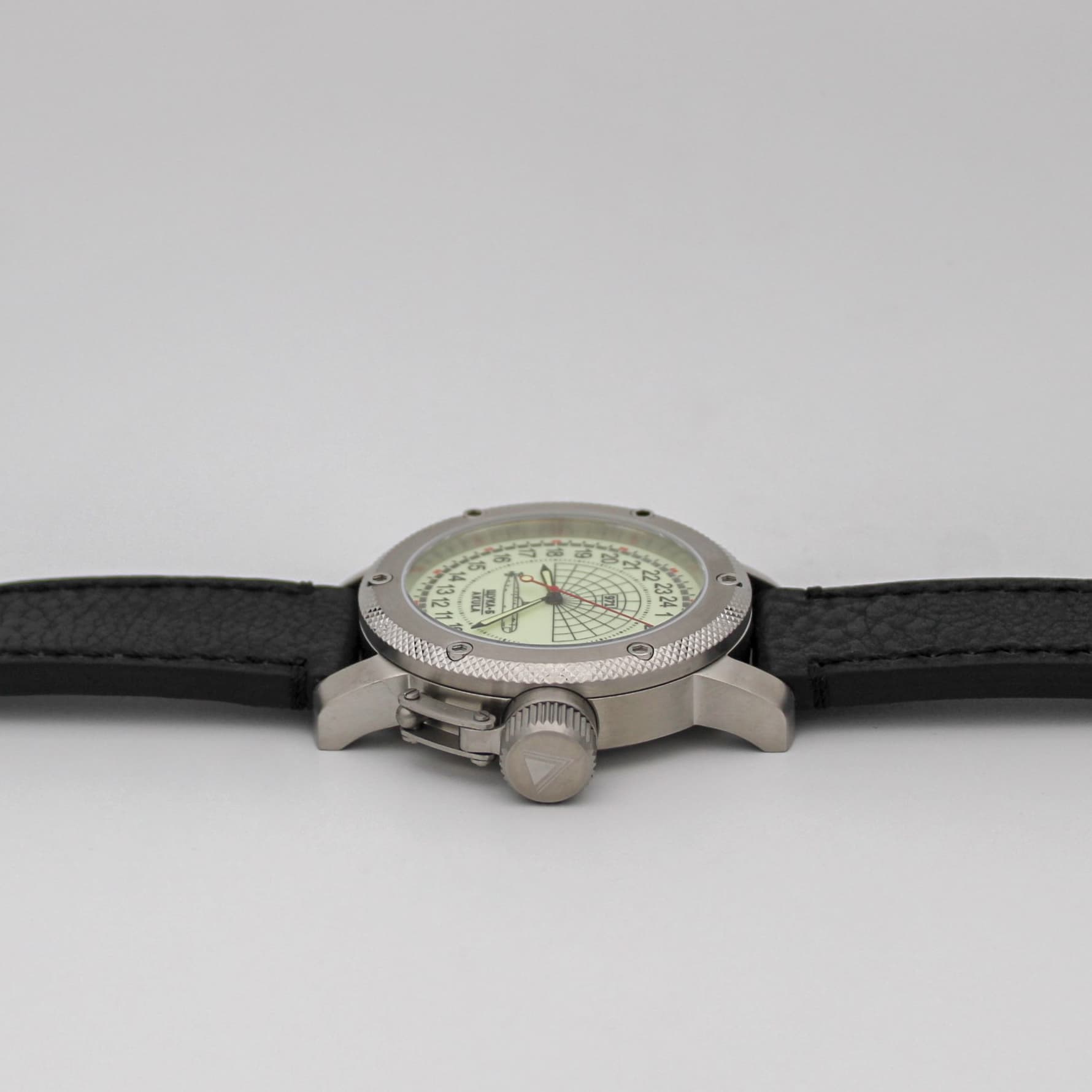 Часы 971 Щука-Б (Акула), механизм Восток 2415.01