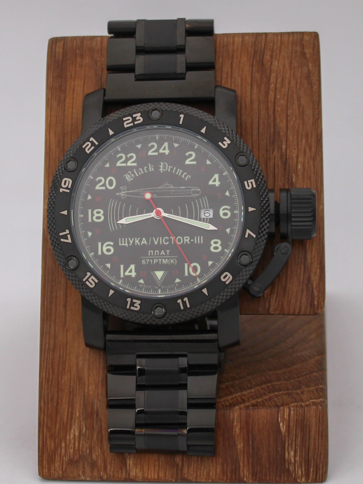 Часы 671 / Щука (Black Prince) кварцевые (Ronda 515.24H) Q147.068.1