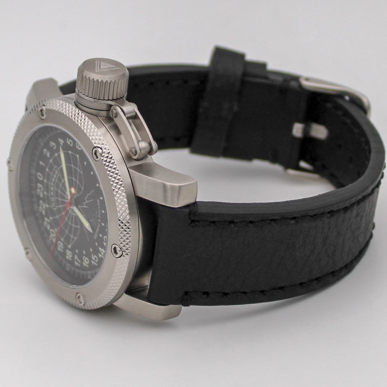 Часы Полярные (медведь) механизм Восток 2431.01