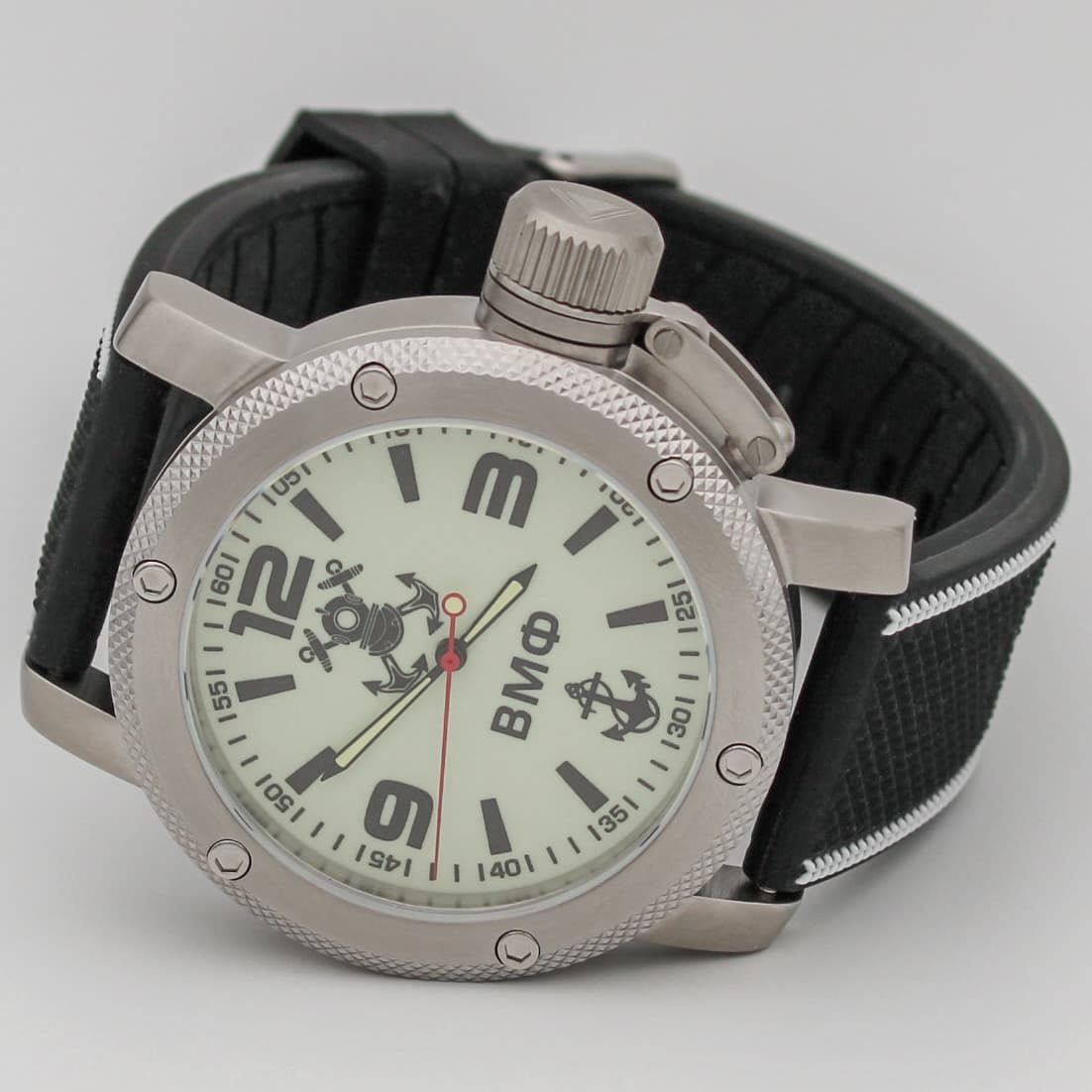 Часы ВМФ(с якорем) механизм Восток 2415.01