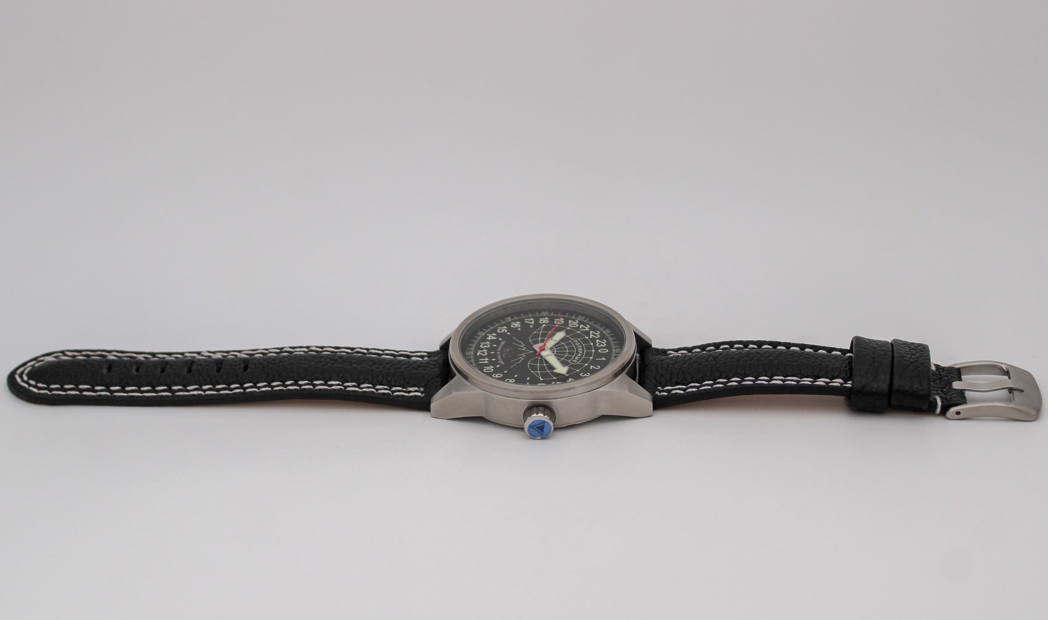 Часы Полярные (Медведь) механизм  Ракета 2623 Н