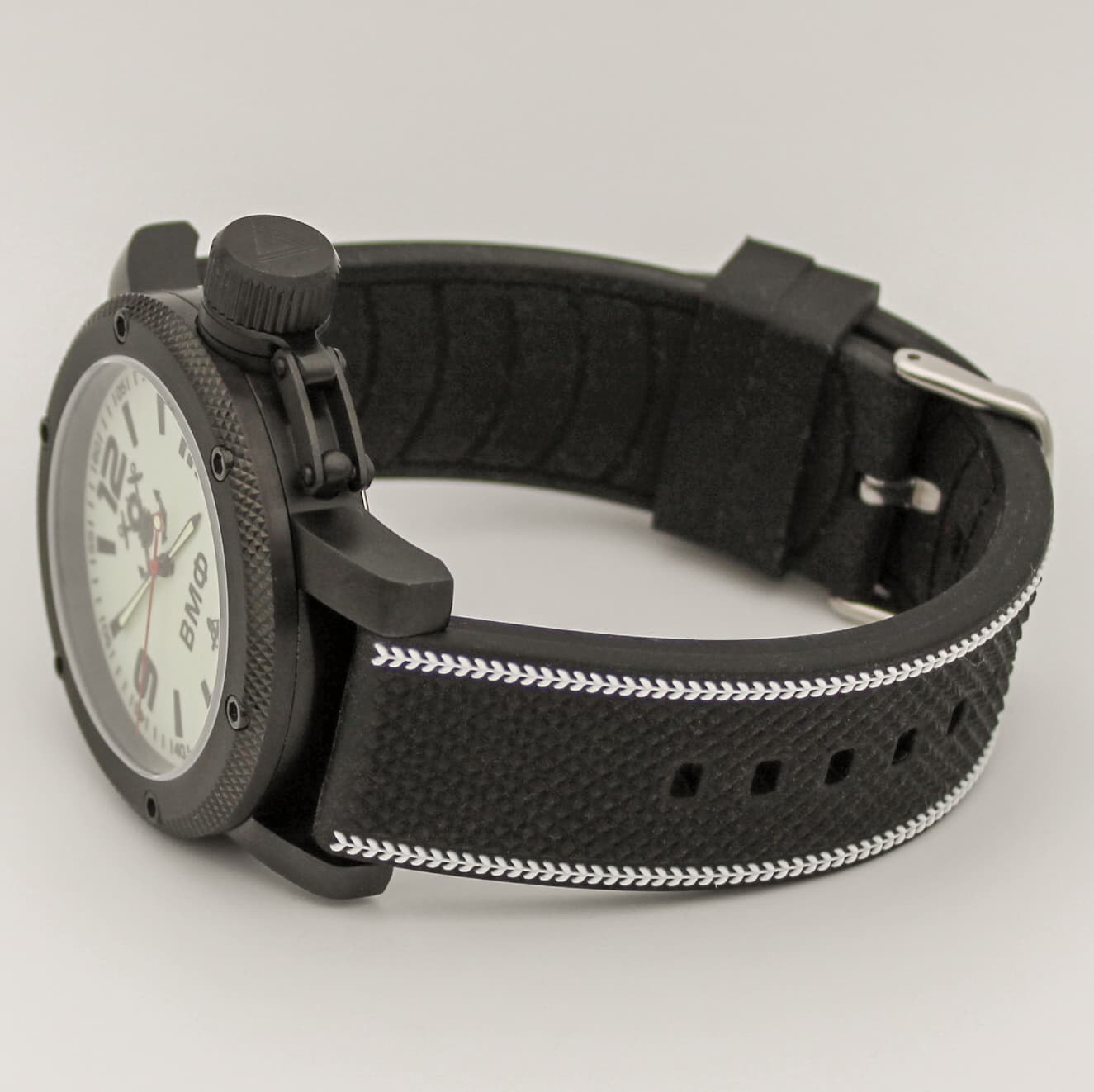 Часы ВМФ(с якорем) механизм Восток 2415.01