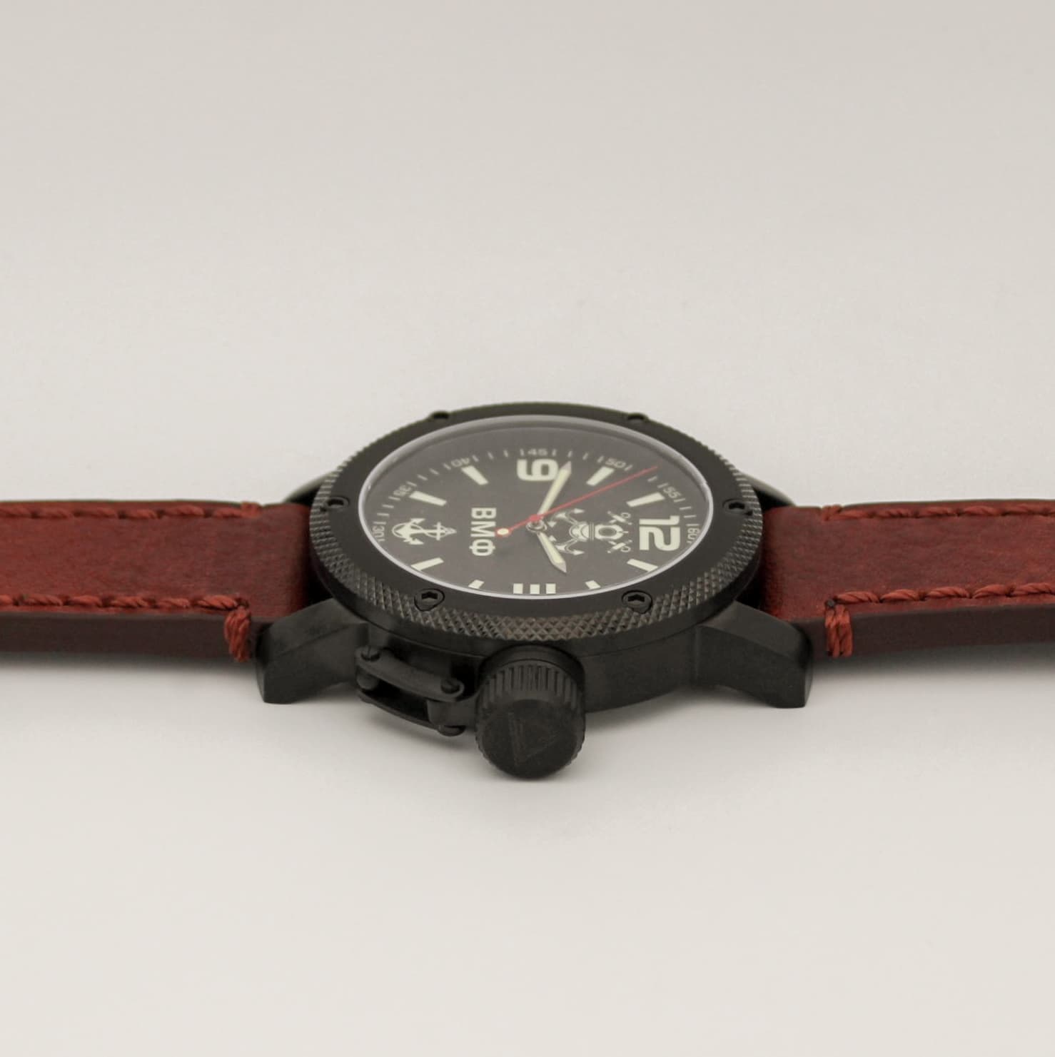 Часы ВМФ(с якорем) механизм Восток 2415.01