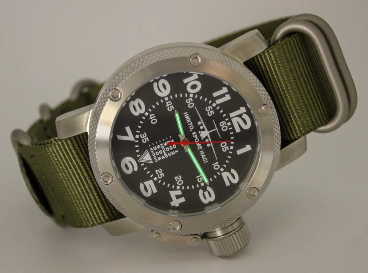 Часы наручные  ВДВ механические 005.21,  механизм Ракета 2609 НА.