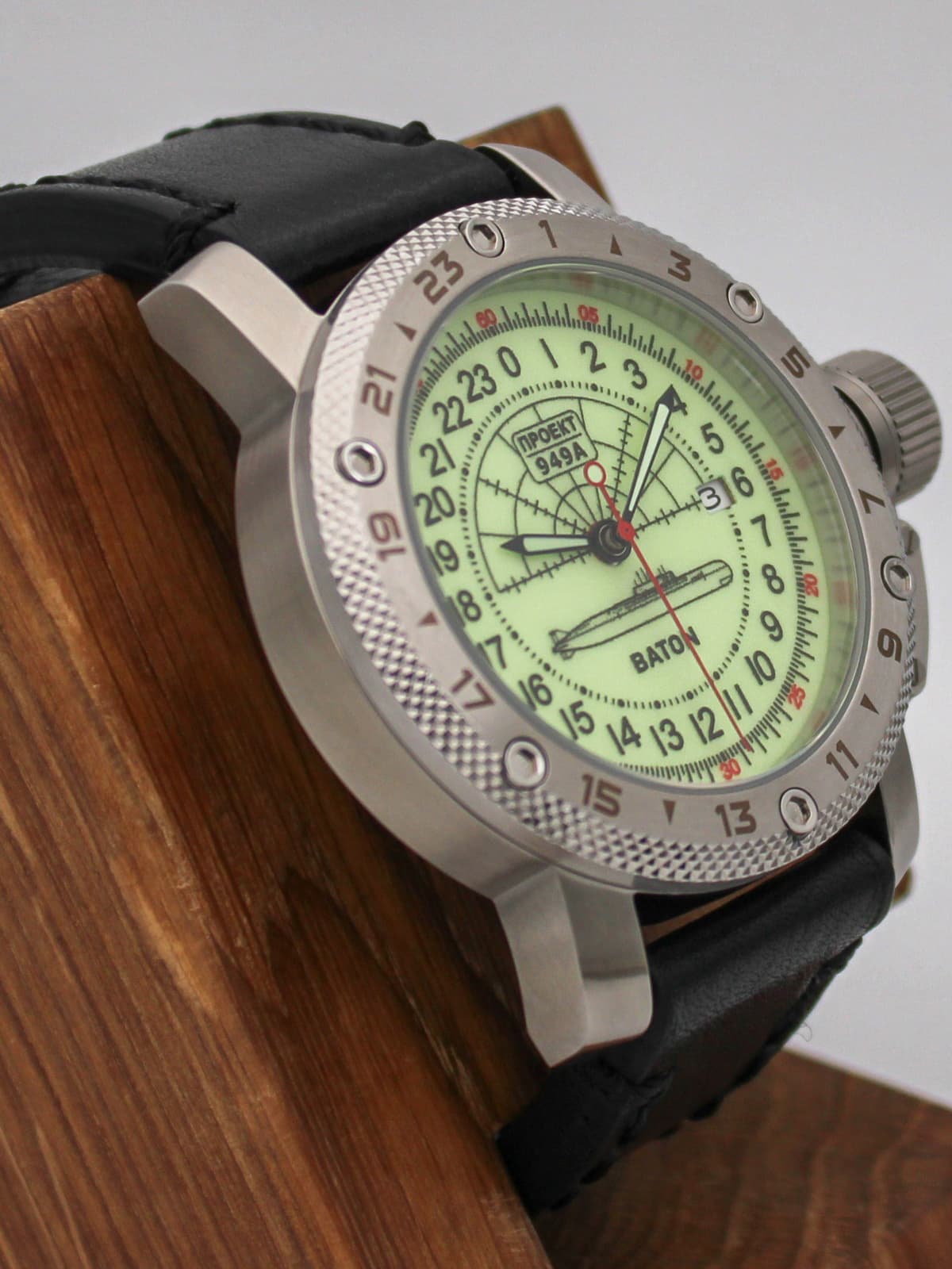 Часы 949А / Baton кварцевые (Ronda 515.24H) Q47.046.01