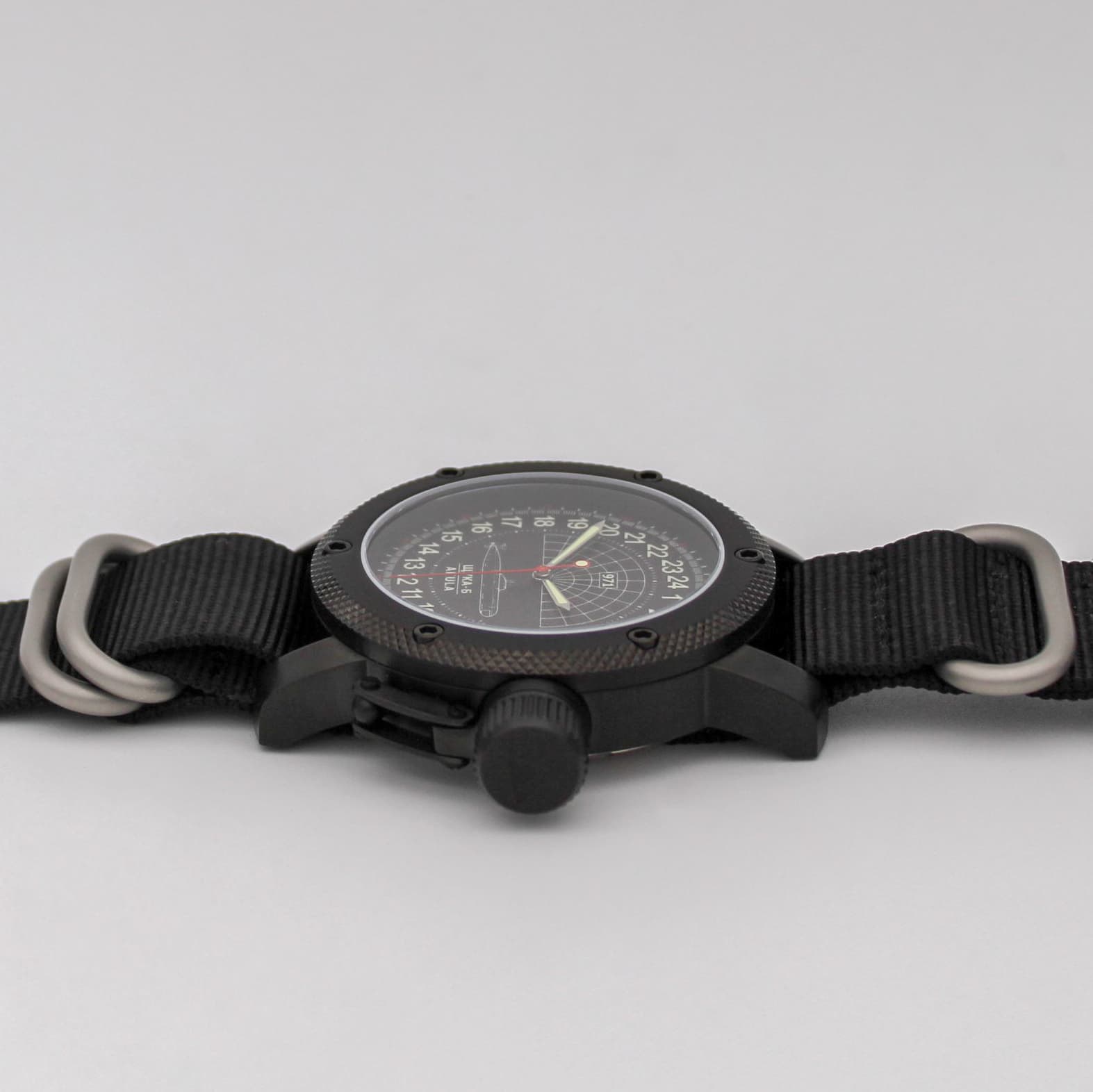 Часы 971 Щука-Б (Акула), механизм Восток 2415.01