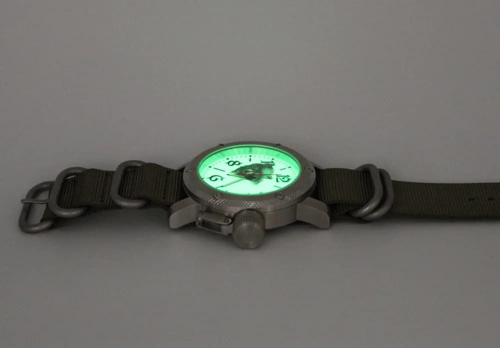 Часы Волк 305,21 механические, механизм Ракета 2609НА