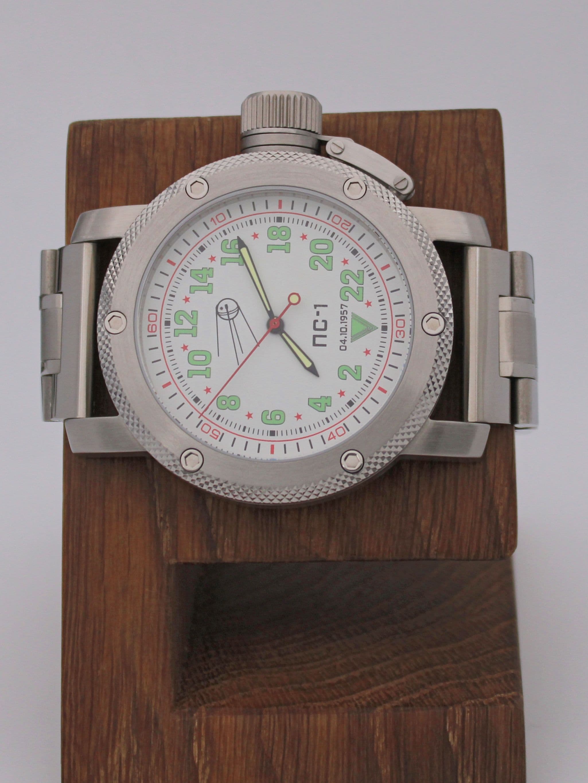 Часы "Простейший Спутник-1" механические с автоподзаводом (Восток 2431) 01.121.2