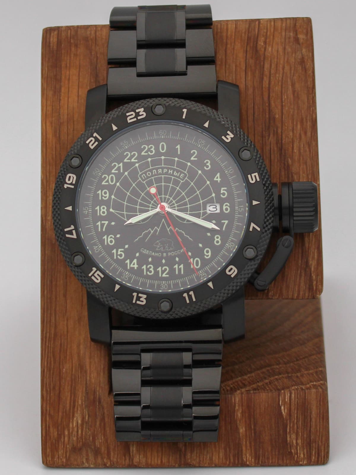 Часы Полярные кварцевые (Ronda 515.24H) Q147.133.1