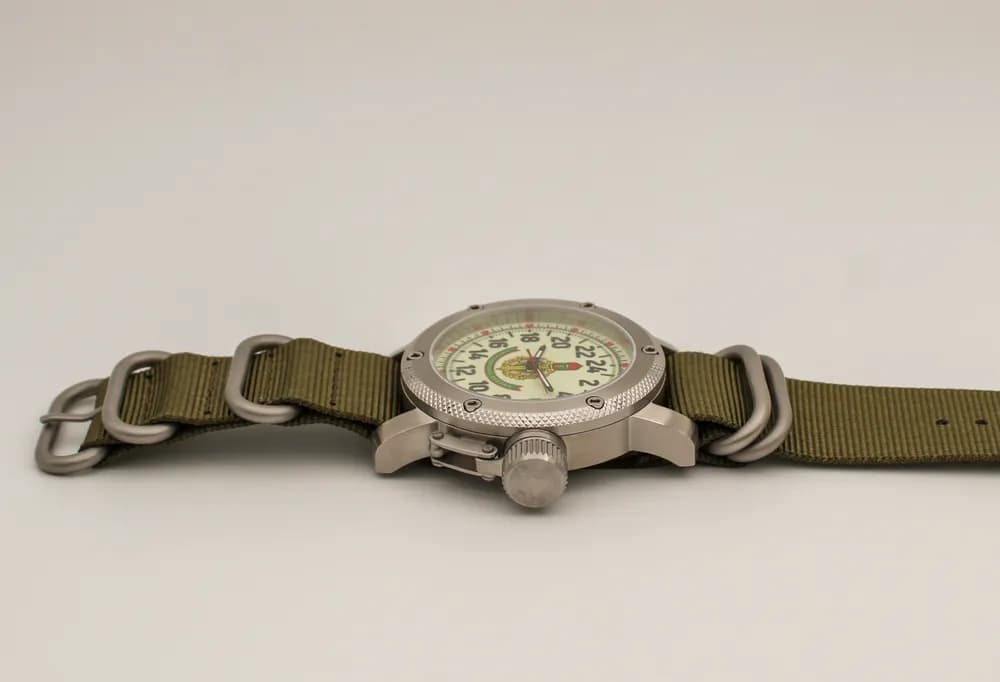 Часы наручные Погранвойска 173.21 механические, механизм Ракета 2623