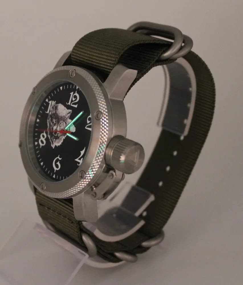 Часы Волк 300,21 механические, механизм Ракета 2609НА